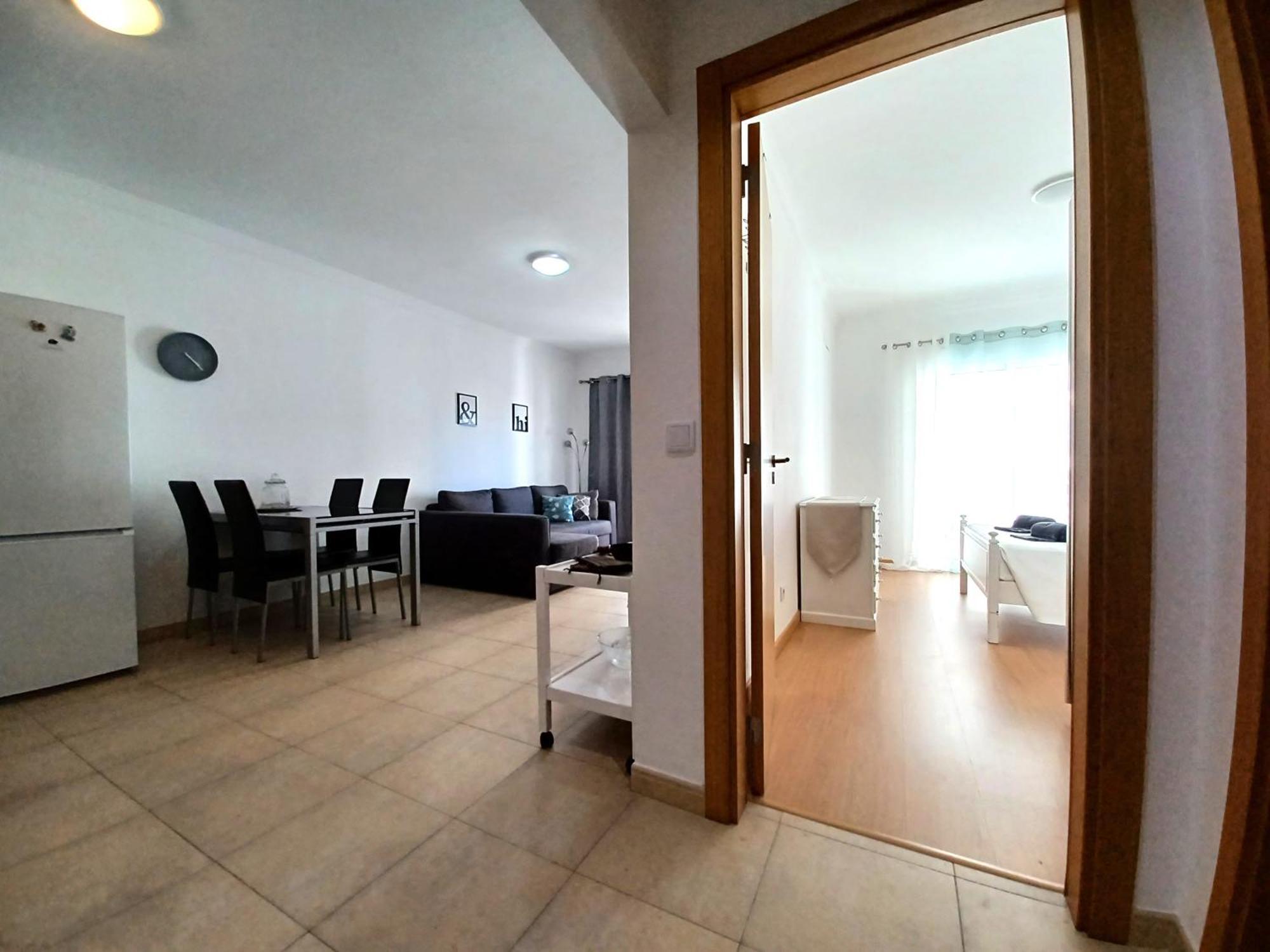 Edificio Lumina Sunshine Beach Apartment ปอร์ติเมา ภายนอก รูปภาพ
