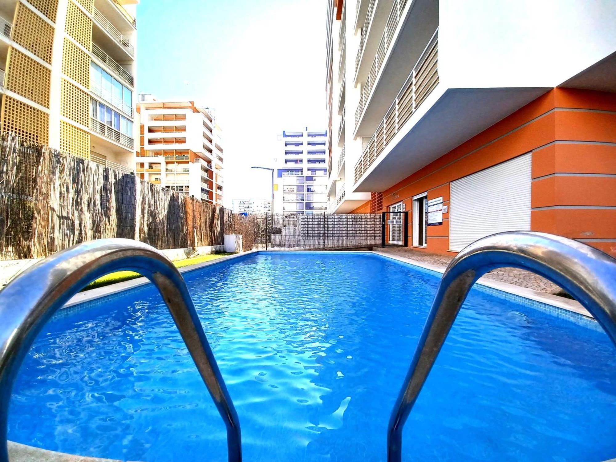 Edificio Lumina Sunshine Beach Apartment ปอร์ติเมา ภายนอก รูปภาพ